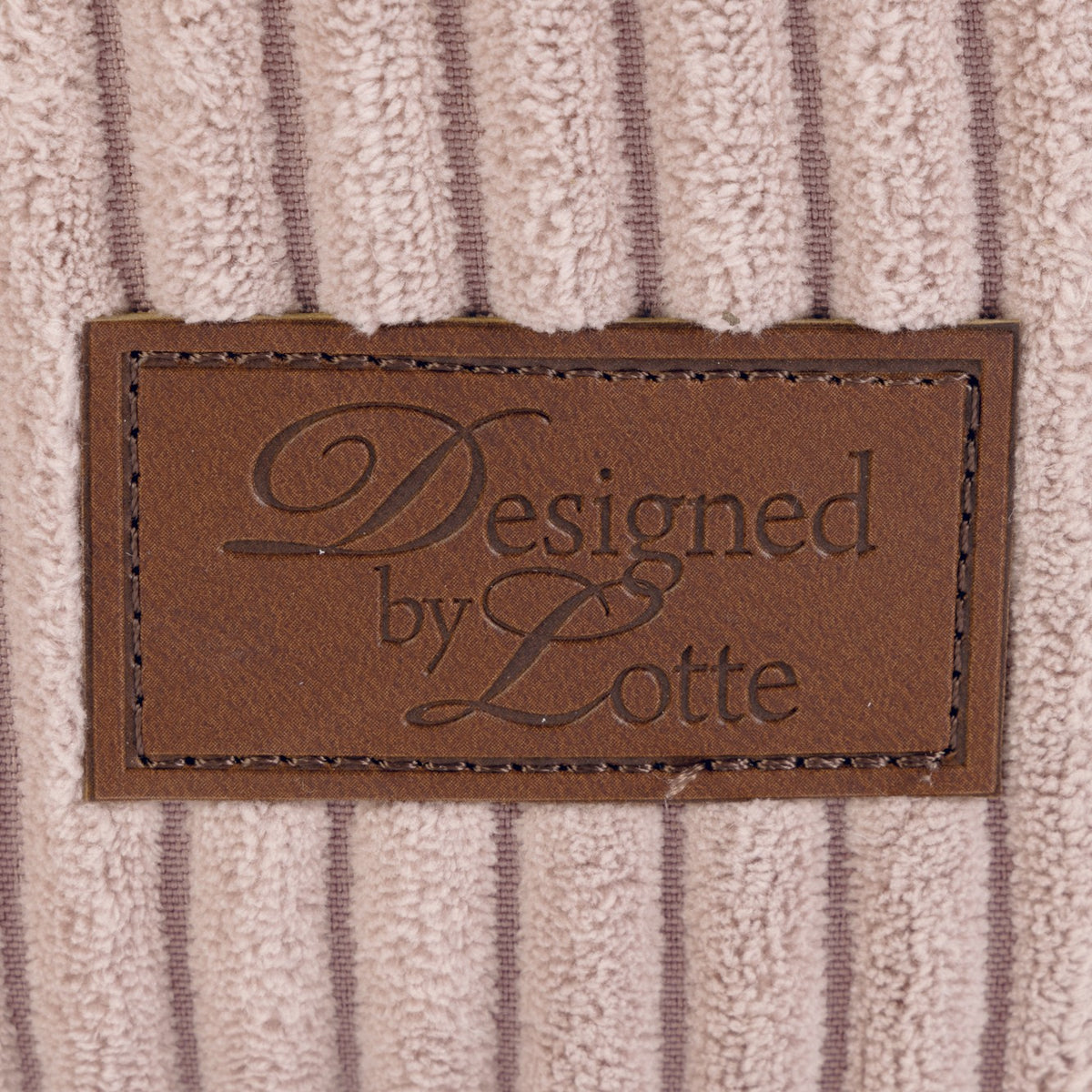 Coussin velours côtelé